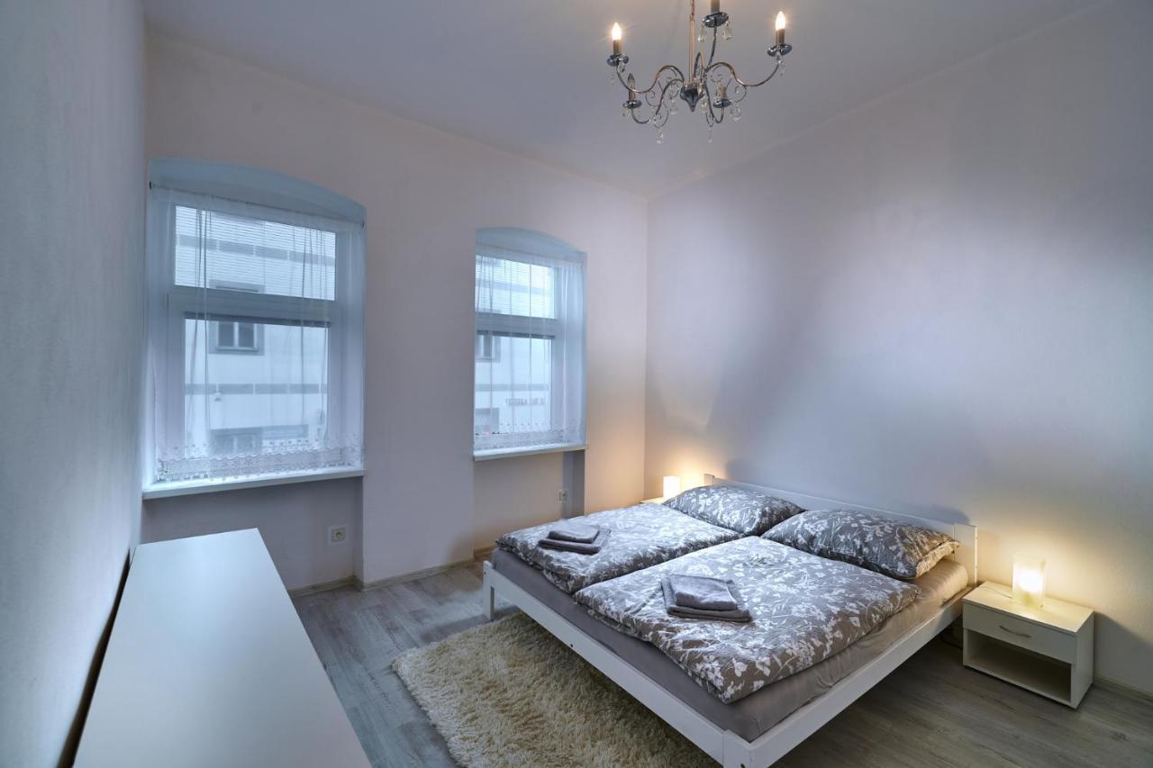 Apartman Bb Centrum 班斯卡-比斯特里察 外观 照片